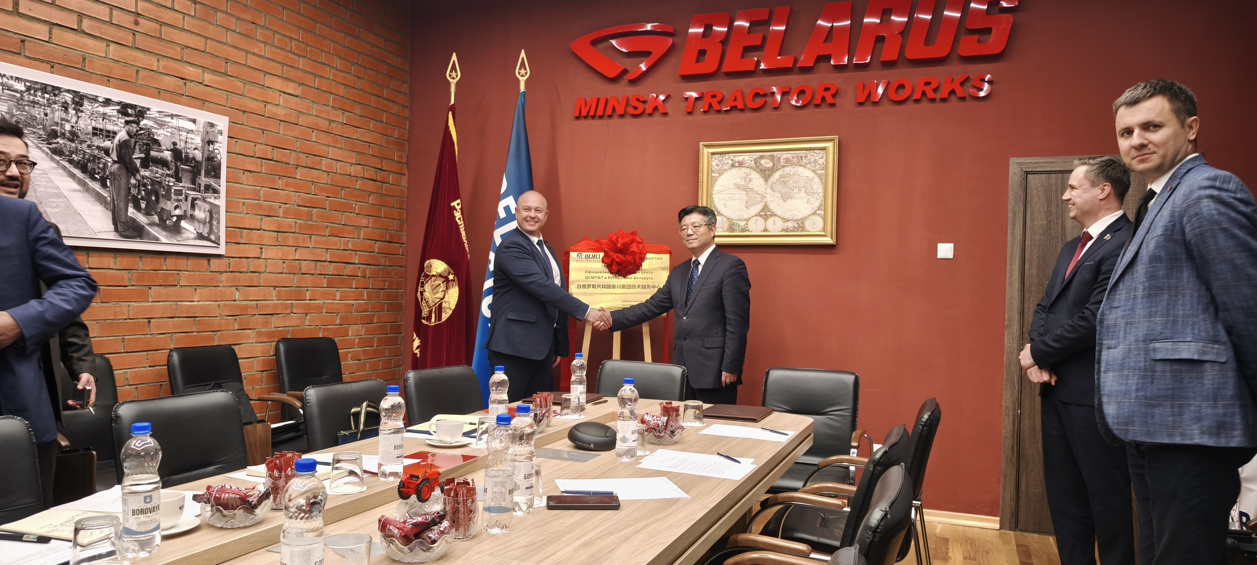 Председатель совета директоров корпорации FAST нанес деловой визит в ООО «Фаст Трансмишэн Европа»