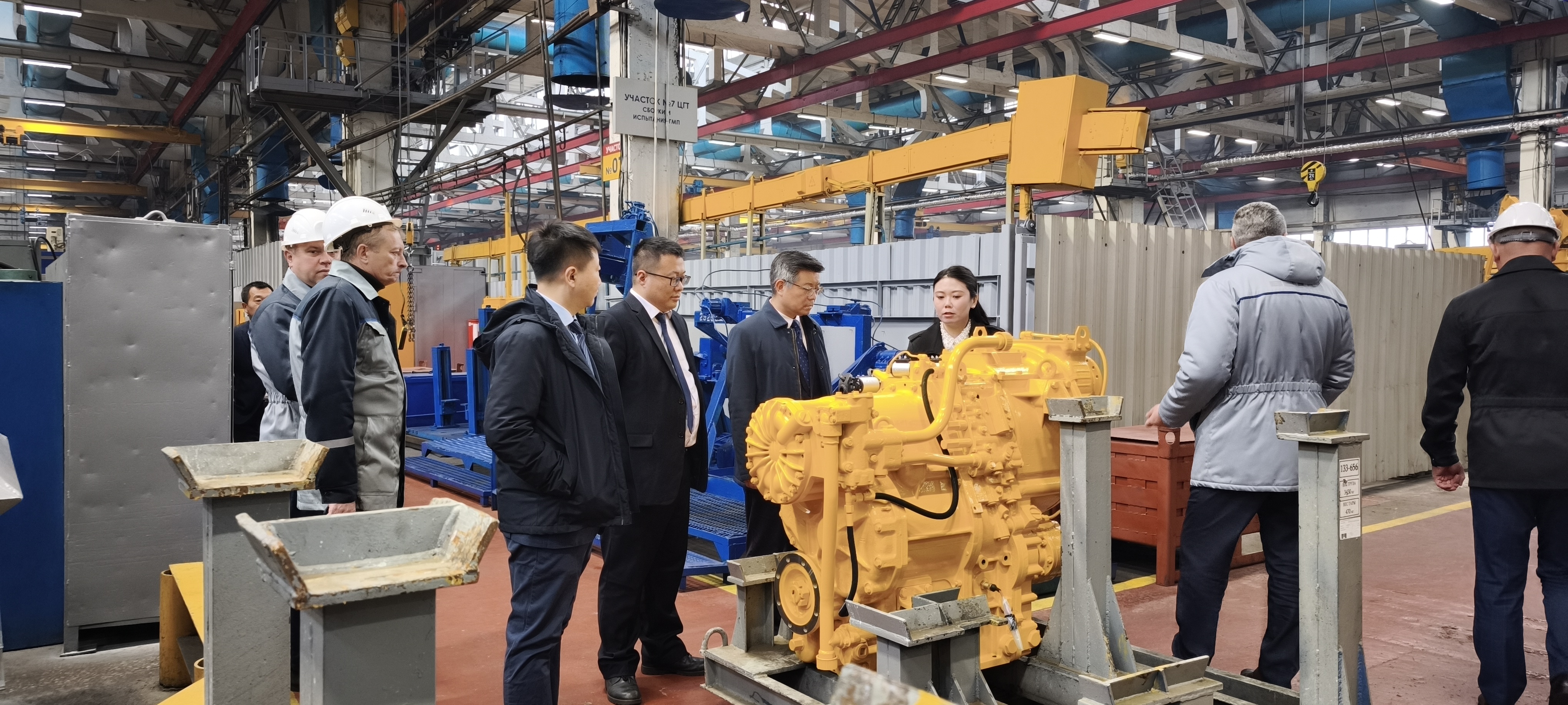 Председатель совета директоров корпорации FAST нанес деловой визит в ООО «Фаст Трансмишэн Европа»